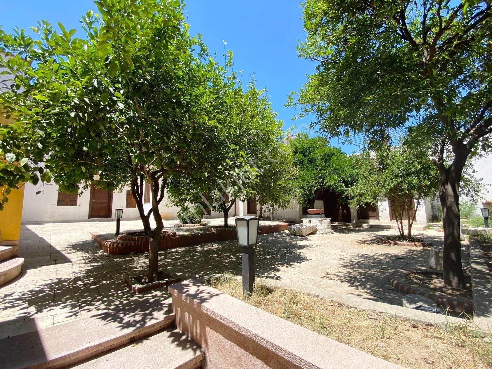 Milas Merkezde Full Restorasyonlu İki Müstakil Ev - Görsel 6