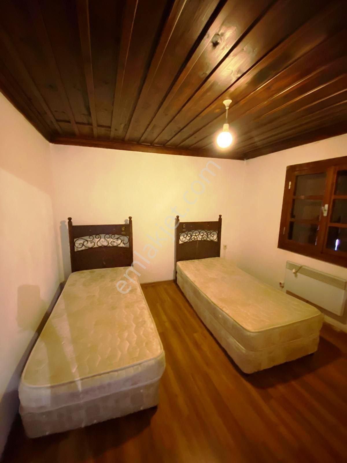 Milas Merkezde Full Restorasyonlu İki Müstakil Ev - Görsel 30