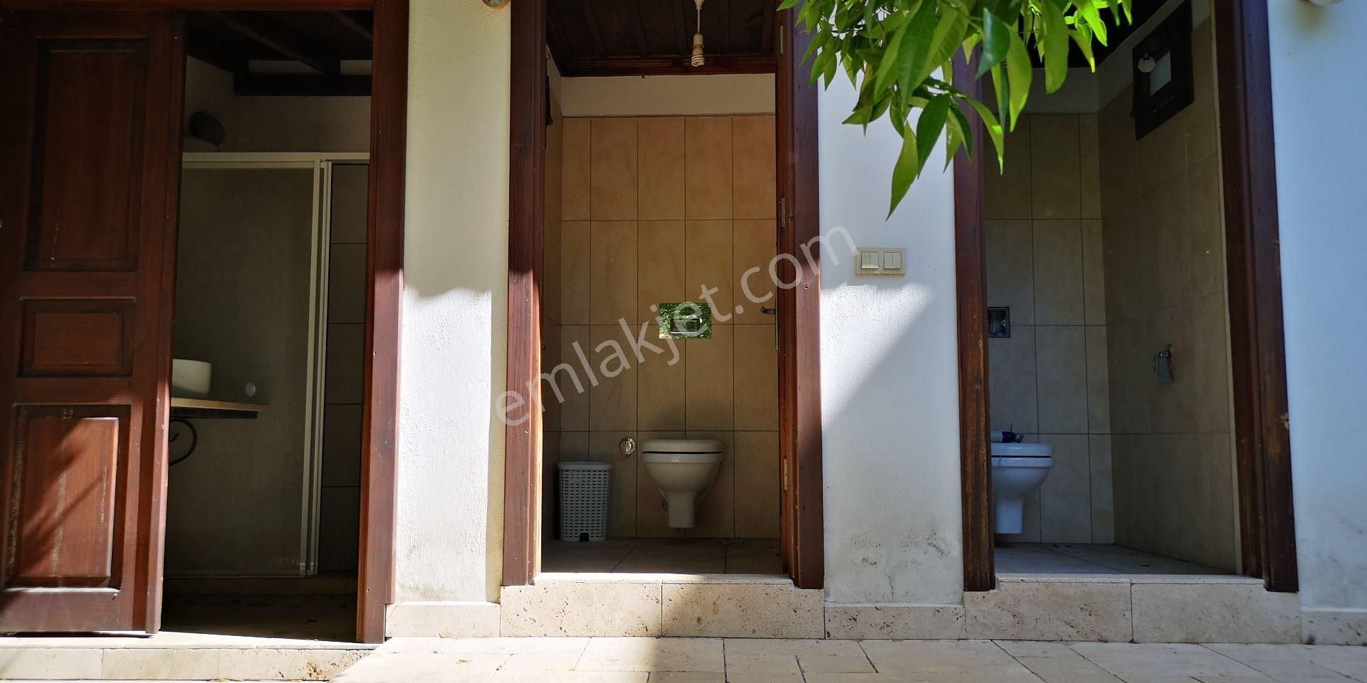 Milas Merkezde Full Restorasyonlu İki Müstakil Ev - Görsel 10