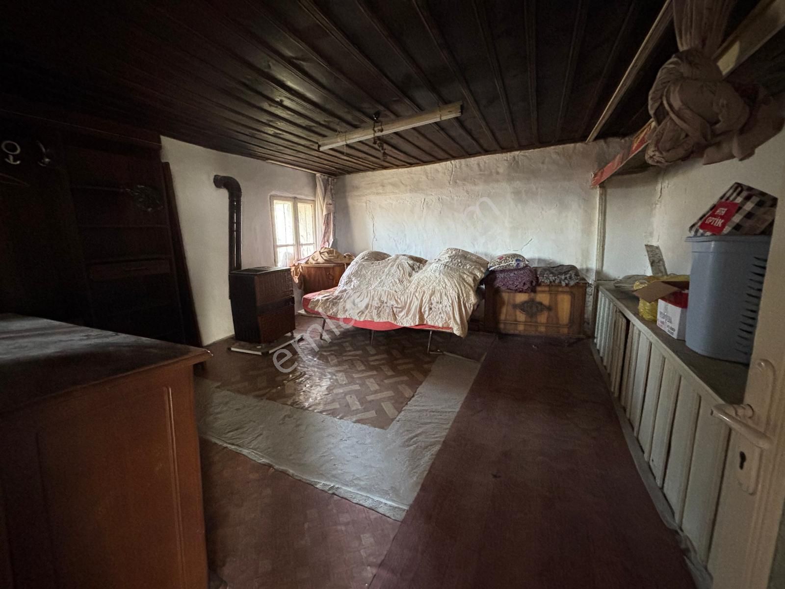 Yukarıkırıklar Mahallesi Merkeze Yakın Köy Evi - Görsel 4