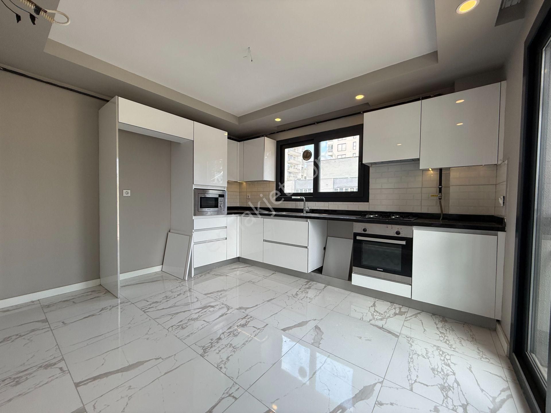 Rezidansta İskanlı 110 M2 2+1 *kapalı Mutfaklı* Hasarsız* Satılık Daire - Görsel 8