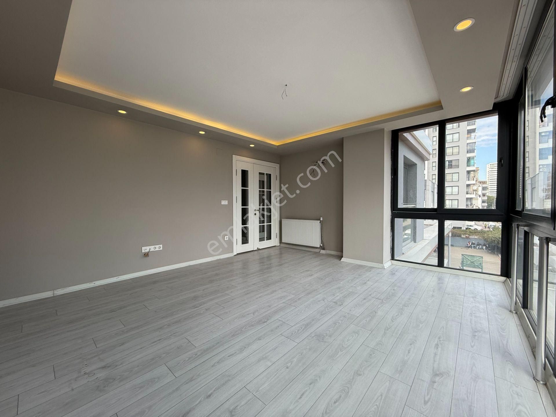 Rezidansta İskanlı 110 M2 2+1 *kapalı Mutfaklı* Hasarsız* Satılık Daire - Görsel 3