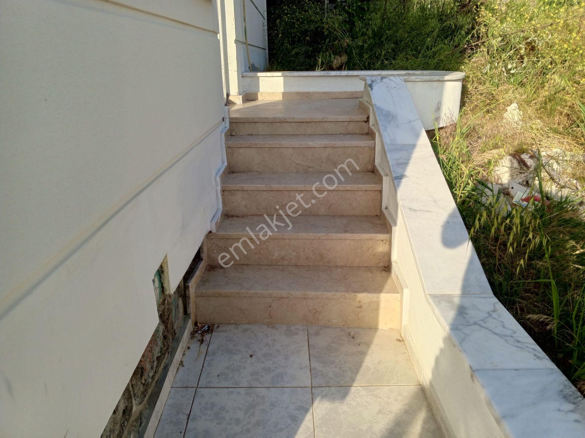 Stop’tan *eska İncebel Tatil Sitesinde* 3+1 Dublex Villa - Görsel 24