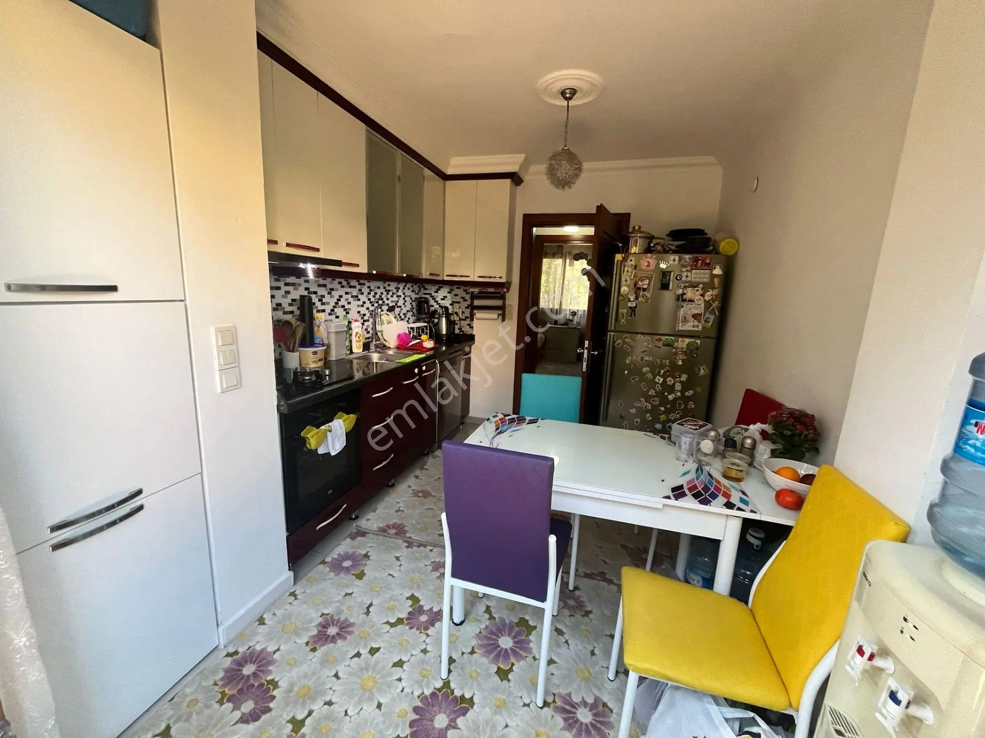 Armutalanda Satılık 2+1 Giriş Katı Daire Kiracısız