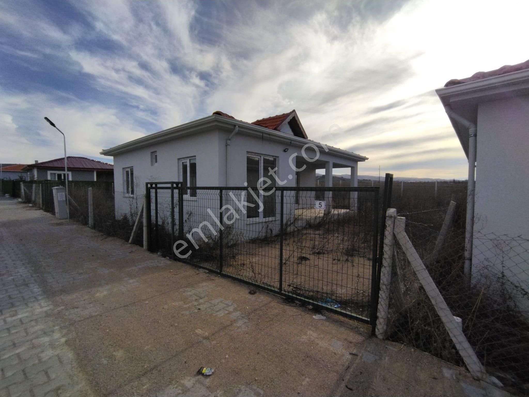 Ayaş Ortabereket Satılık,takasa Açık,site İçinde,bahçeli 2+1 Ev - Görsel 17