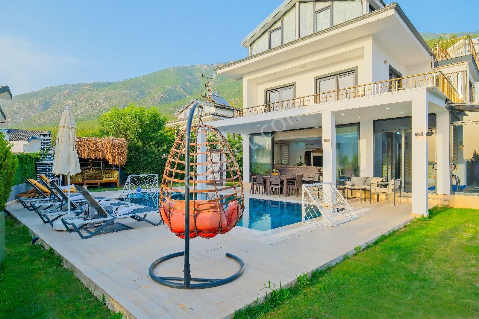 Fethiye Ölüdeniz Havuzlu Günlük Kiralık Villa Fethiye Ölüdeniz'e Yakın Ultra Lüks Jakuzili Villa Defne 1