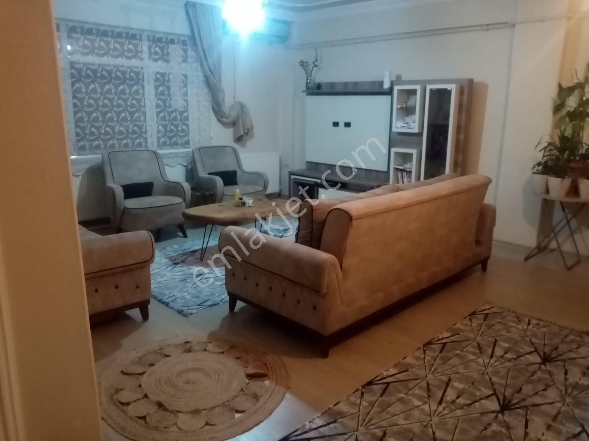 Balıkesir Bahçelievler De Demirdağ Emlak Tan Satılık 2+1 Ara Kat Daire. - Görsel 7