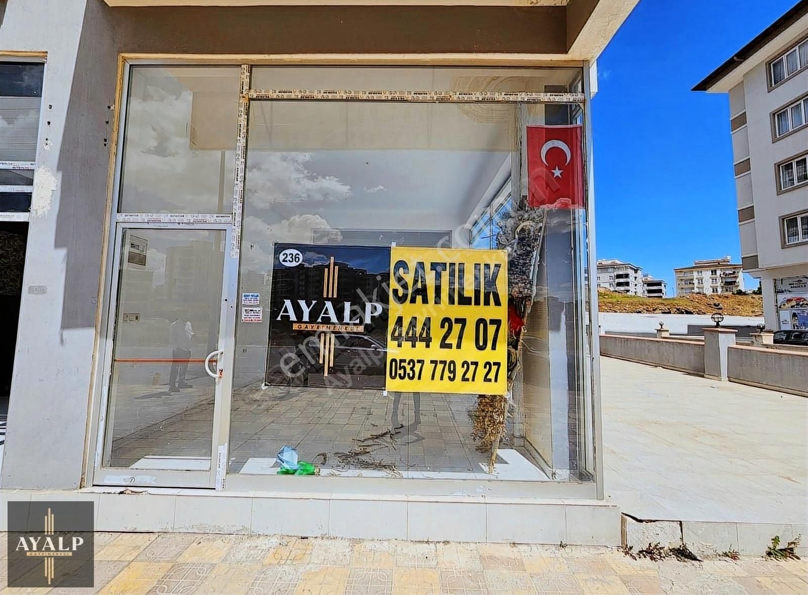 Şahinbey Ertuğrulgazi Satılık Dükkan & Mağaza !..ertuğrul Gazide Cadde Üstü Köşe Başı Satılık Ticari Dükkan..!