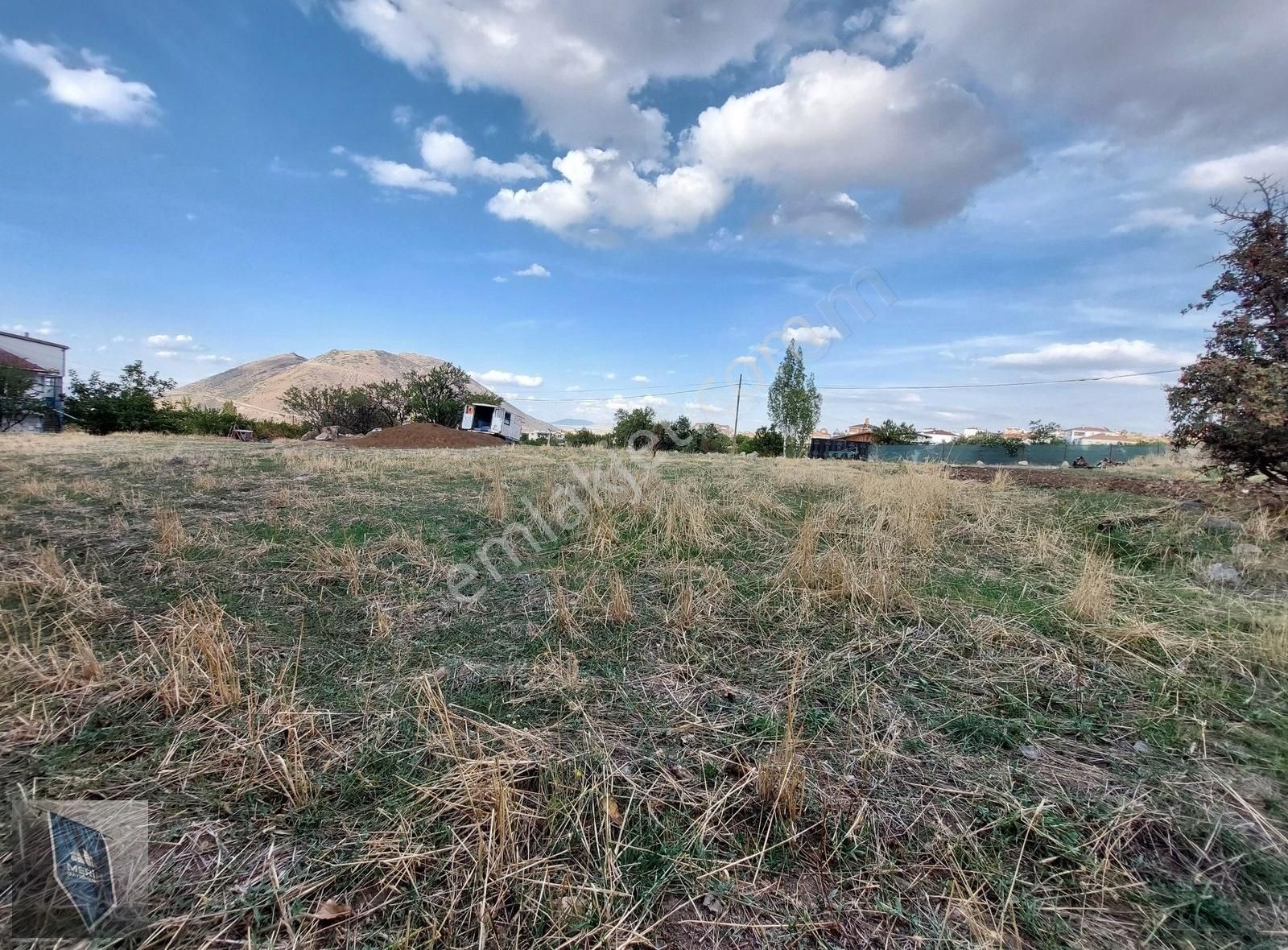 Kıranardı Mah.' De Satılık 1.826 M2 Villa Parseli