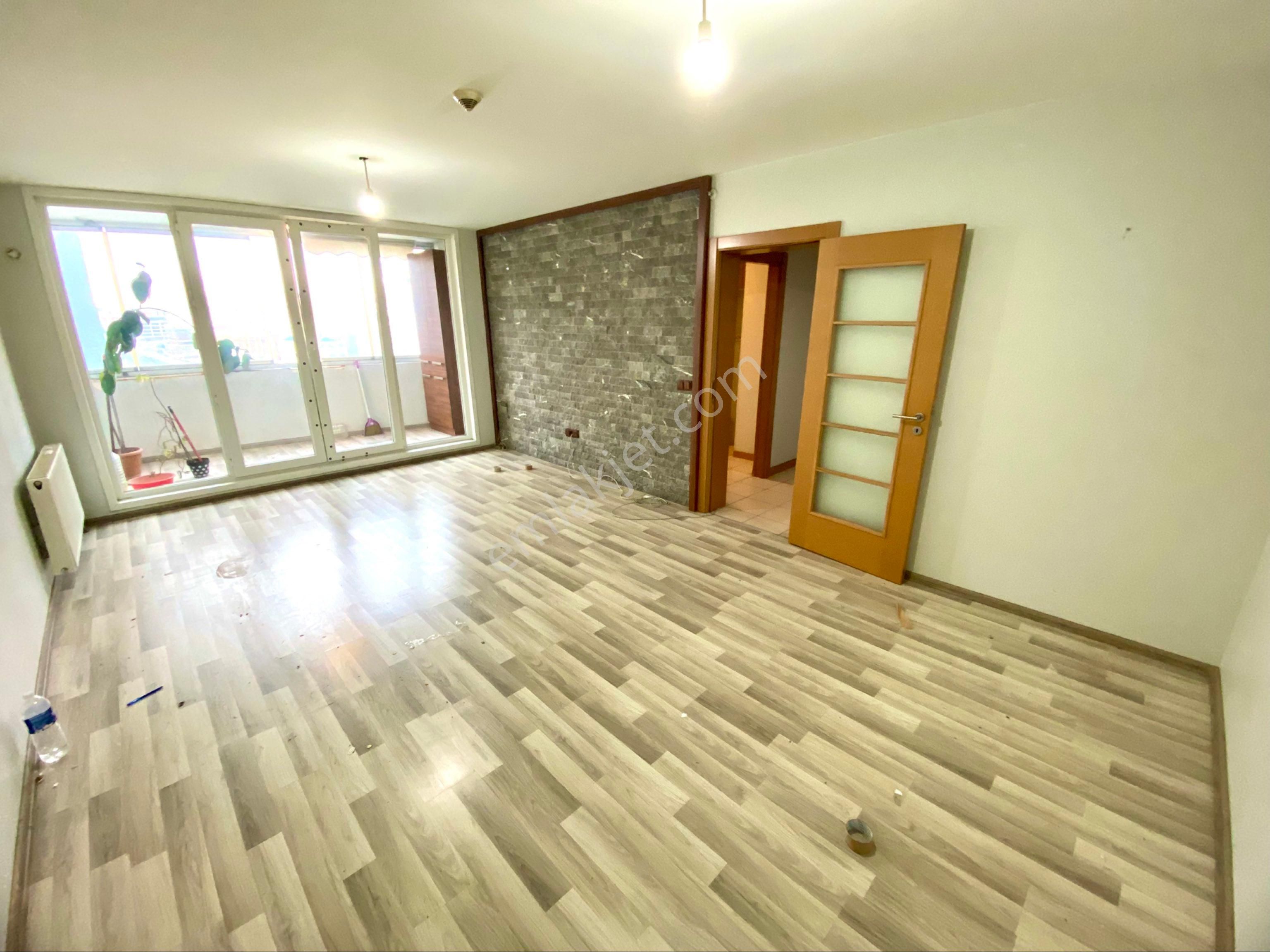 Solarkent Sitesi 2+1 Ebeveyn Banyolu Kapalı Mutfaklı Kiralık Daire - Görsel 2