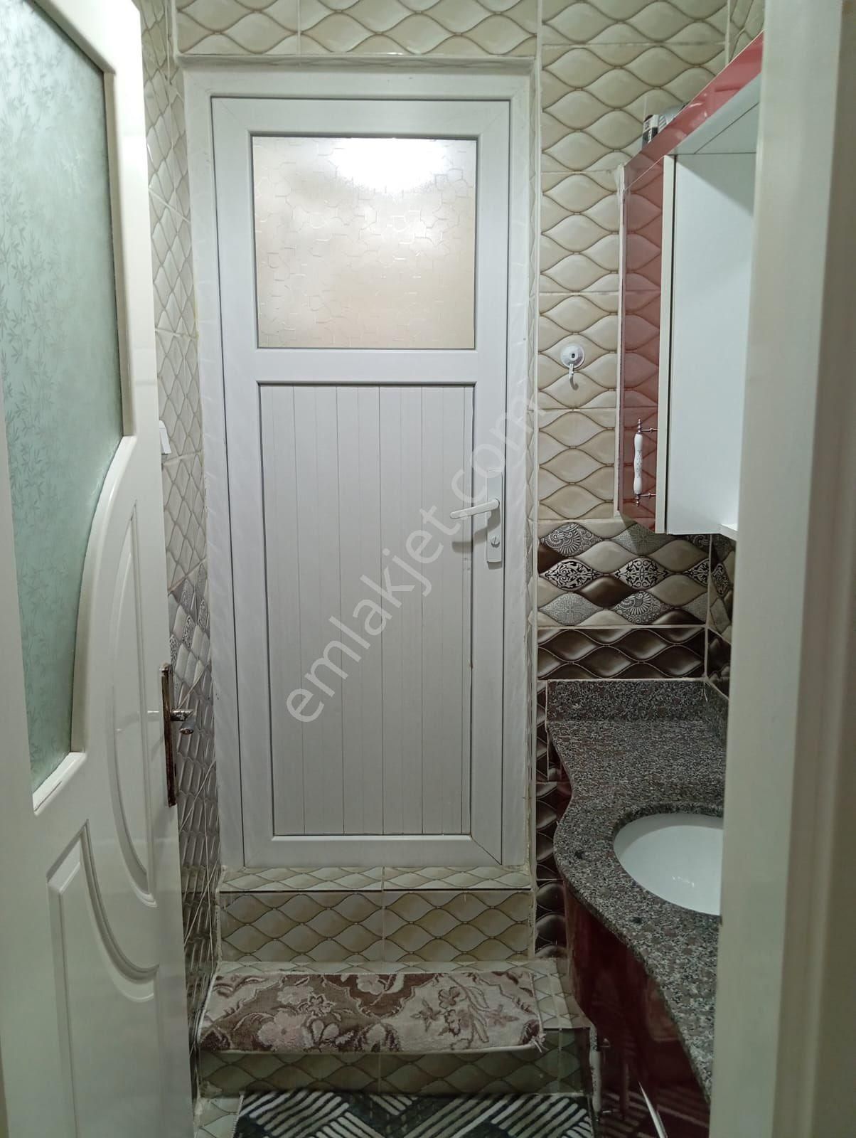 Güneş De 85m , Garajlı, 2 Katlı, Geniş 2 Şer Odalı Çok Temiz Ev - Görsel 12