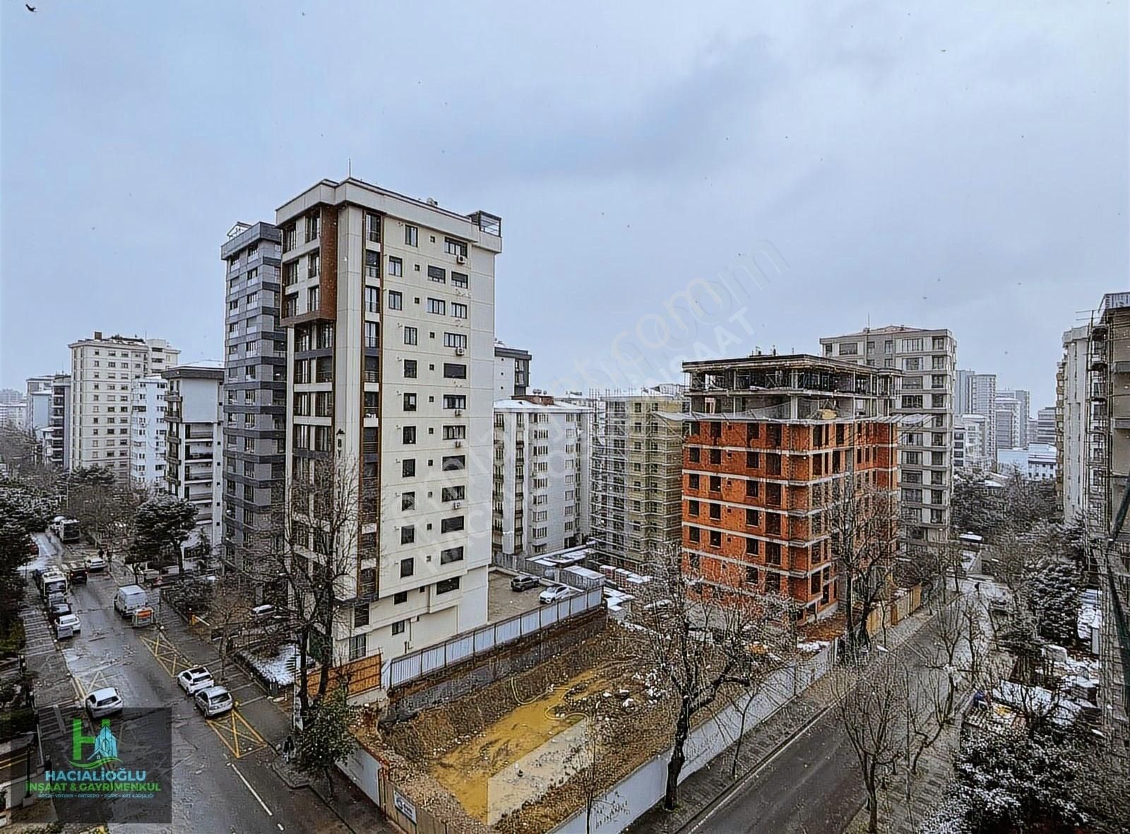 Kadıköy Suadiye Satılık Daire Hacıalioğlu'ndan Suadiye'de Bağdat Cd'sine Yakın Lüx Dekorlu 3+1