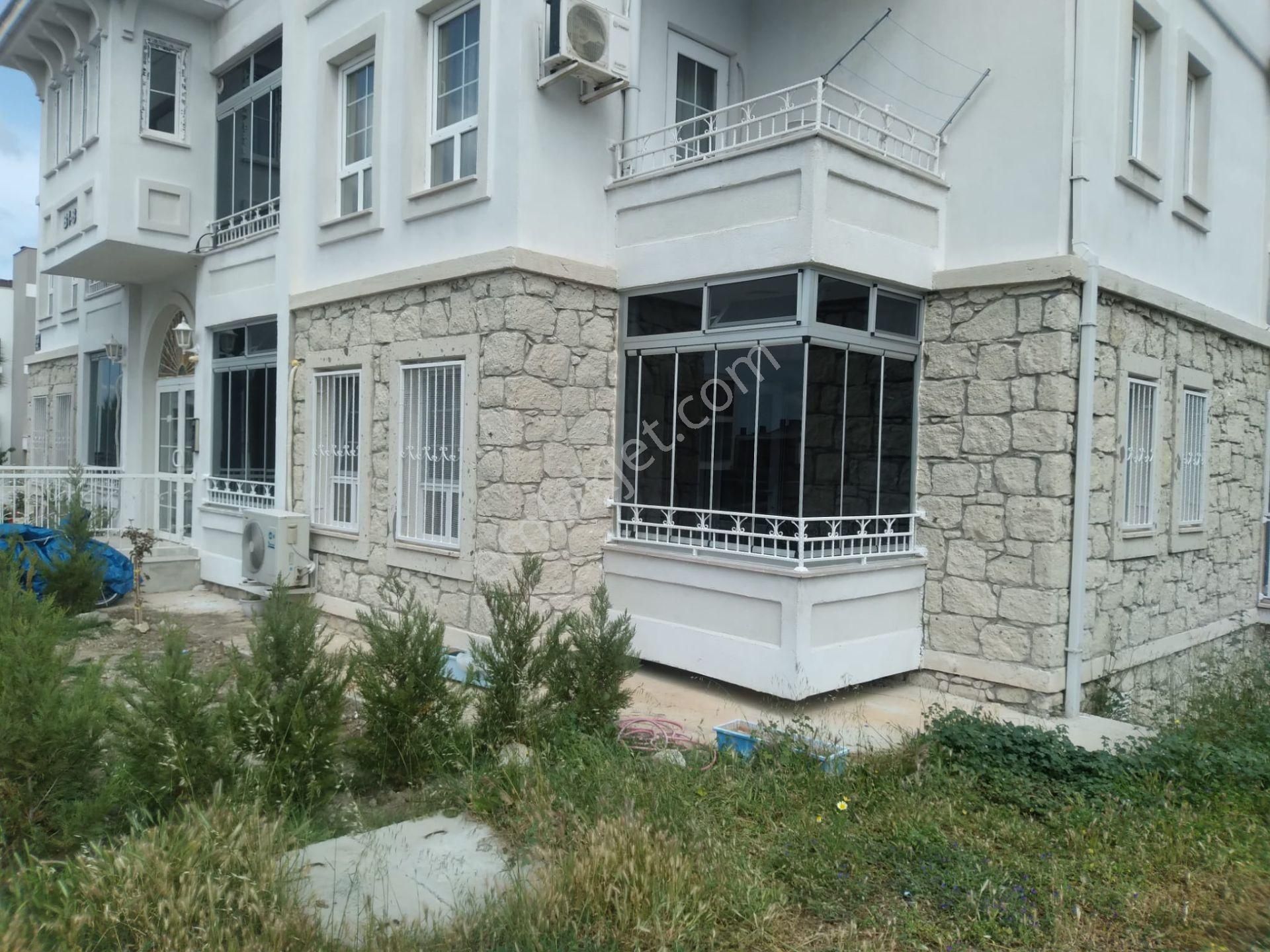 Çeşme Reisdere Satılık Daire Alaçatı Gayrimenkulden Reisdere Toki'de Satılık Daire