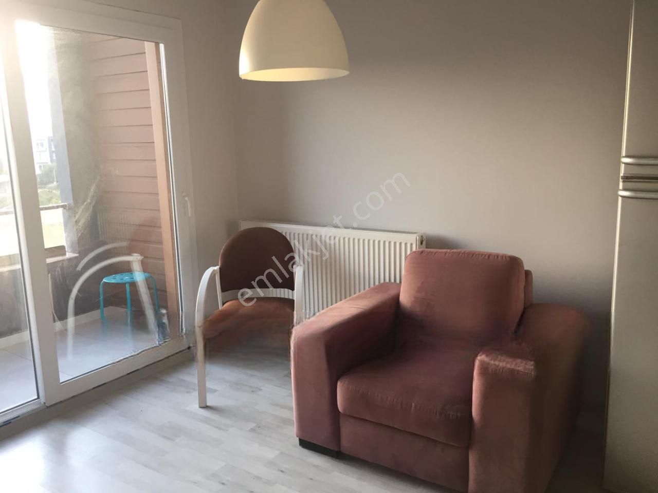 Seyrek Stüdyo City Arakat Önü Açık Havuzlu Tam 1+1 - Görsel 9