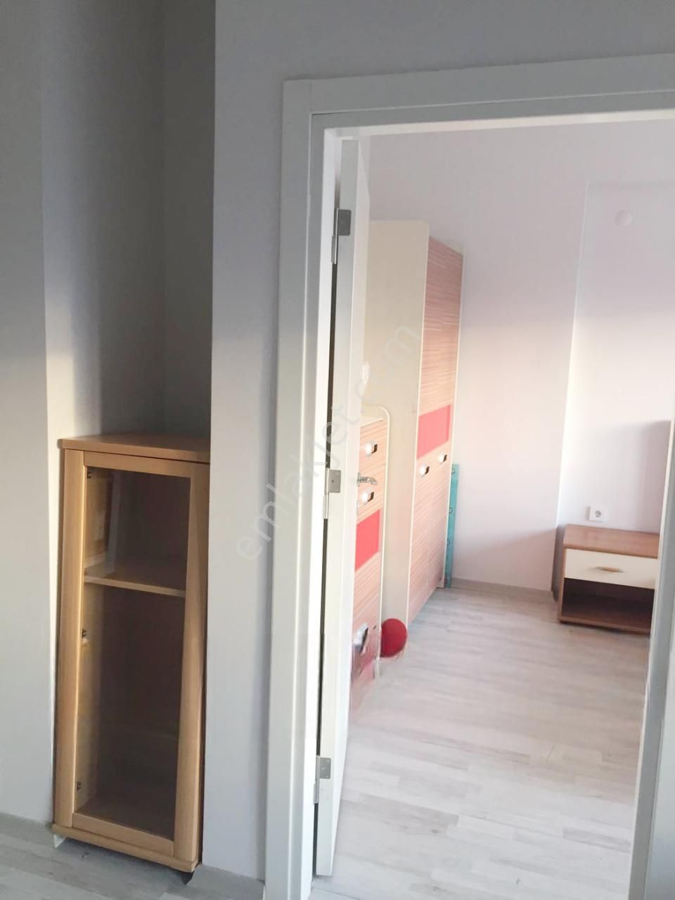 Seyrek Stüdyo City Arakat Önü Açık Havuzlu Tam 1+1 - Görsel 11