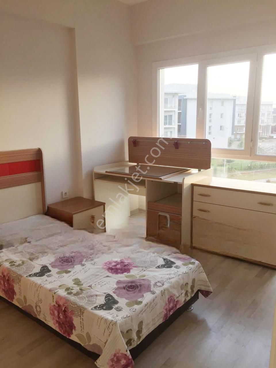 Seyrek Stüdyo City Arakat Önü Açık Havuzlu Tam 1+1 - Görsel 14