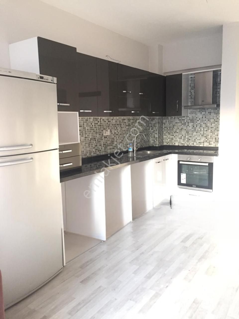 Seyrek Stüdyo City Arakat Önü Açık Havuzlu Tam 1+1 - Görsel 16