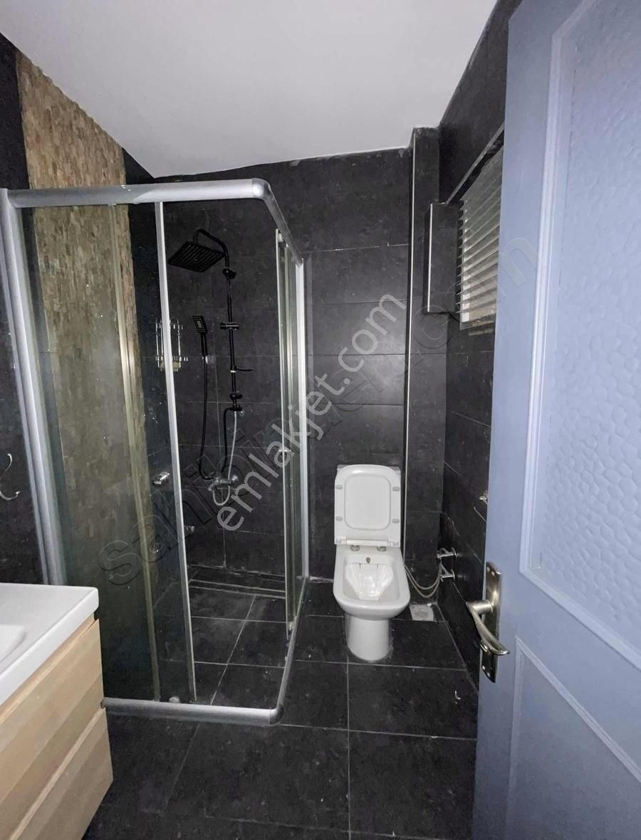 Beyoğlu Müeyyetzade Kiralık Daire Boğaz Manzaralı Şömineli Şık 2+1