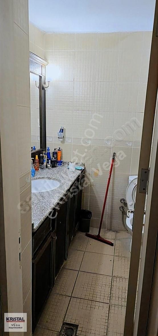 Konak Alsancak Satılık Daire Alsancak Kıbrıs Şehitlerinde Sauna Ve Jakuzili 2+1 Satılık Daire