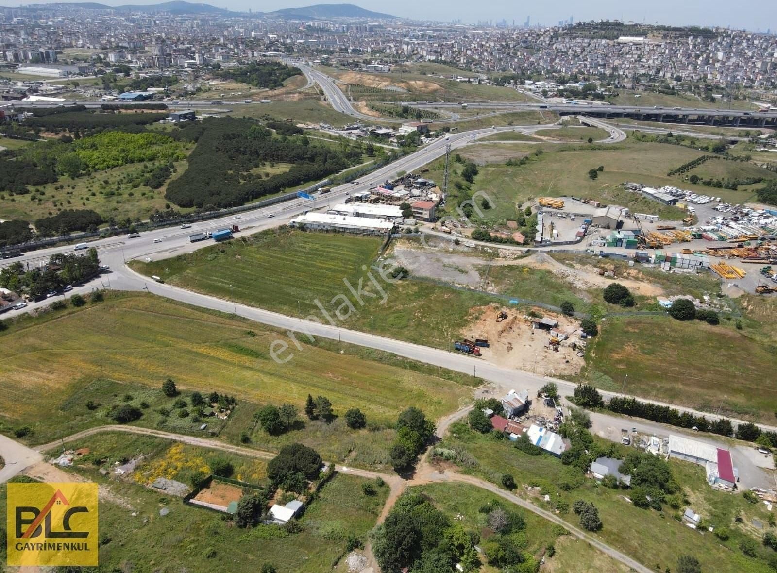 Sancaktepe Paşaköy Satılık Tarla Sancaktepe Paşaköyde Satılık Arazi