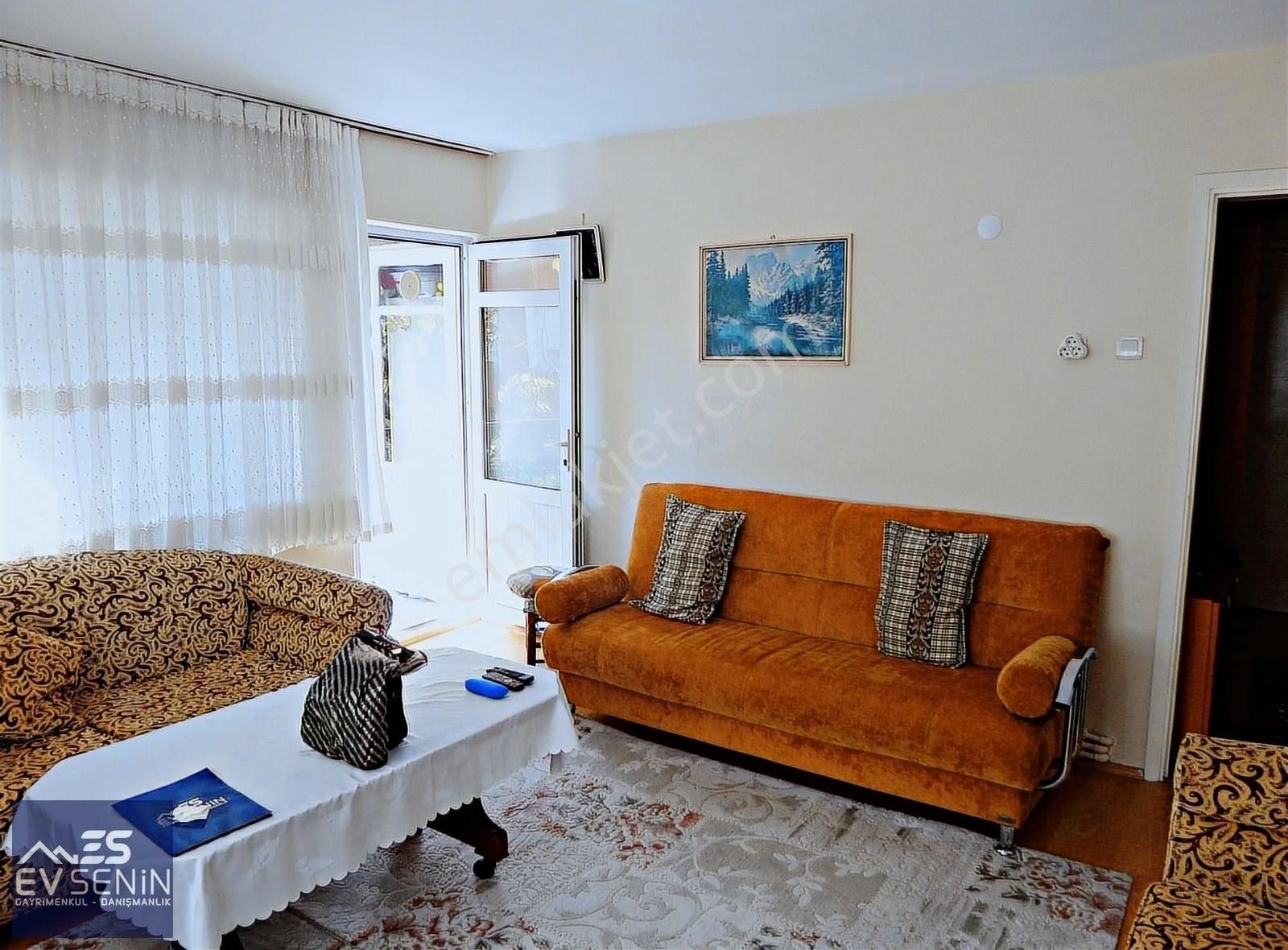 Körfez Esentepe Mh. Bahçeli,üç Daireli Çok Bakımlı Satılık Bina - Görsel 2