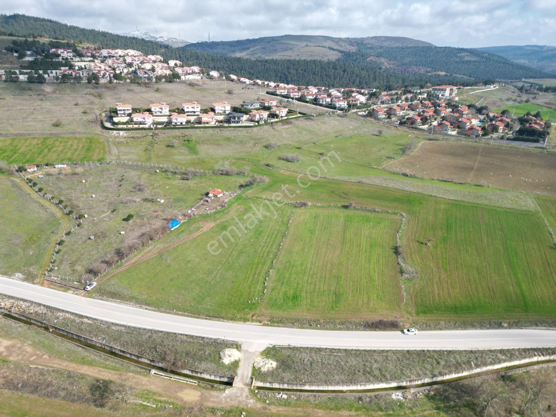 Yeni Mahallede Değirmenboğazı Bölgesinde Satılık Arsalar
