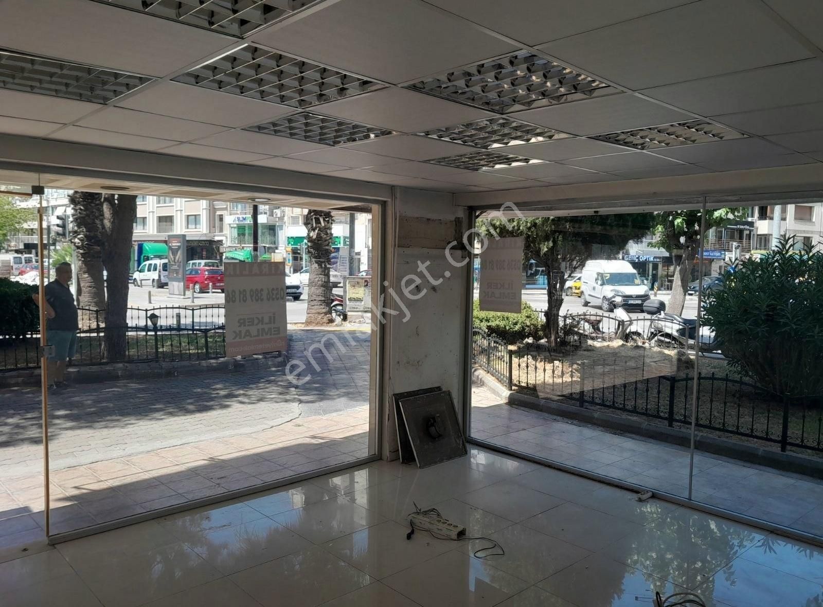 İzmir İn İncisi Bostanlı Merkezde Ķöşe Dükkan - Görsel 11