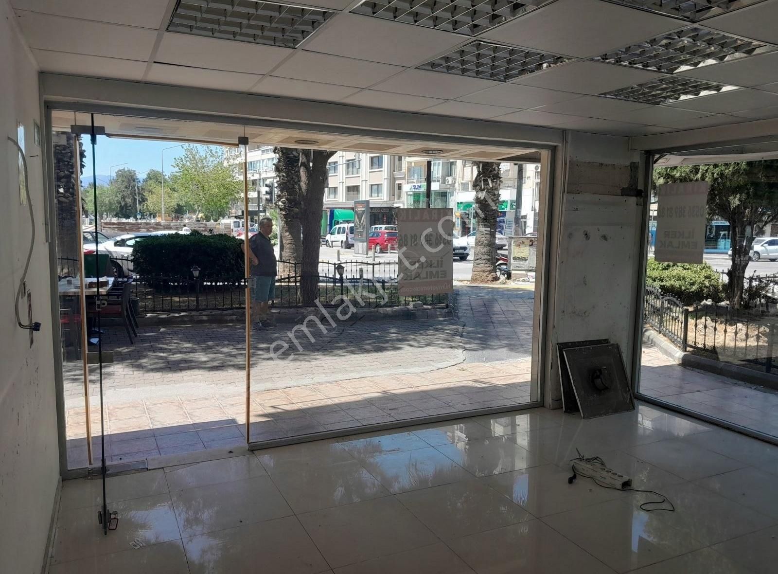 İzmir İn İncisi Bostanlı Merkezde Ķöşe Dükkan - Görsel 12
