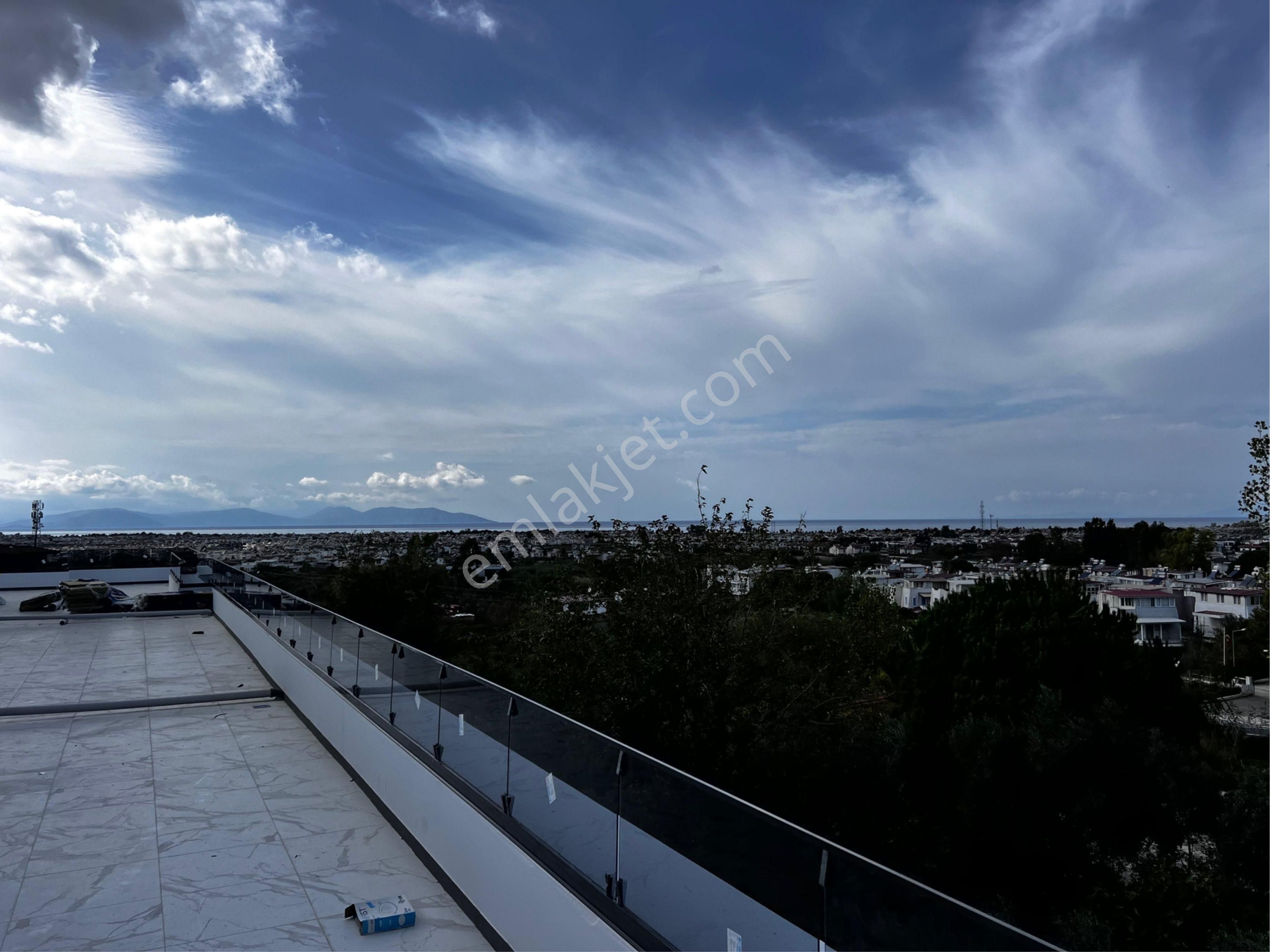 Kuşadası Güzelçamlı Satılık Daire Panoramik Deniz Manzaralı Harika Konumlu 2+1