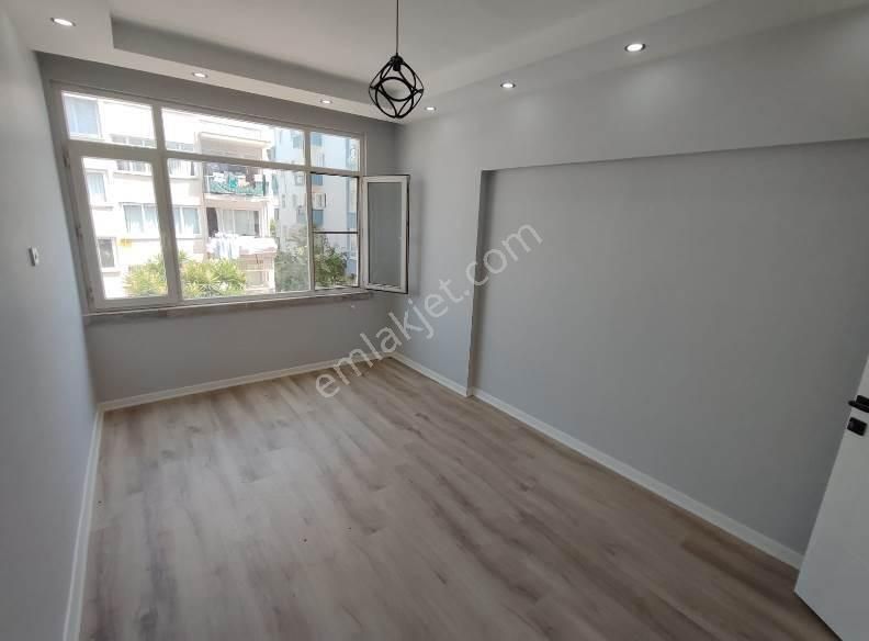 Gazi Mahallesinde Sahile Ve Gmk Bulvarına 3 Dakika Ara Kat İçi Full Yapılı Satılık 3+1 Daire - Görsel 15