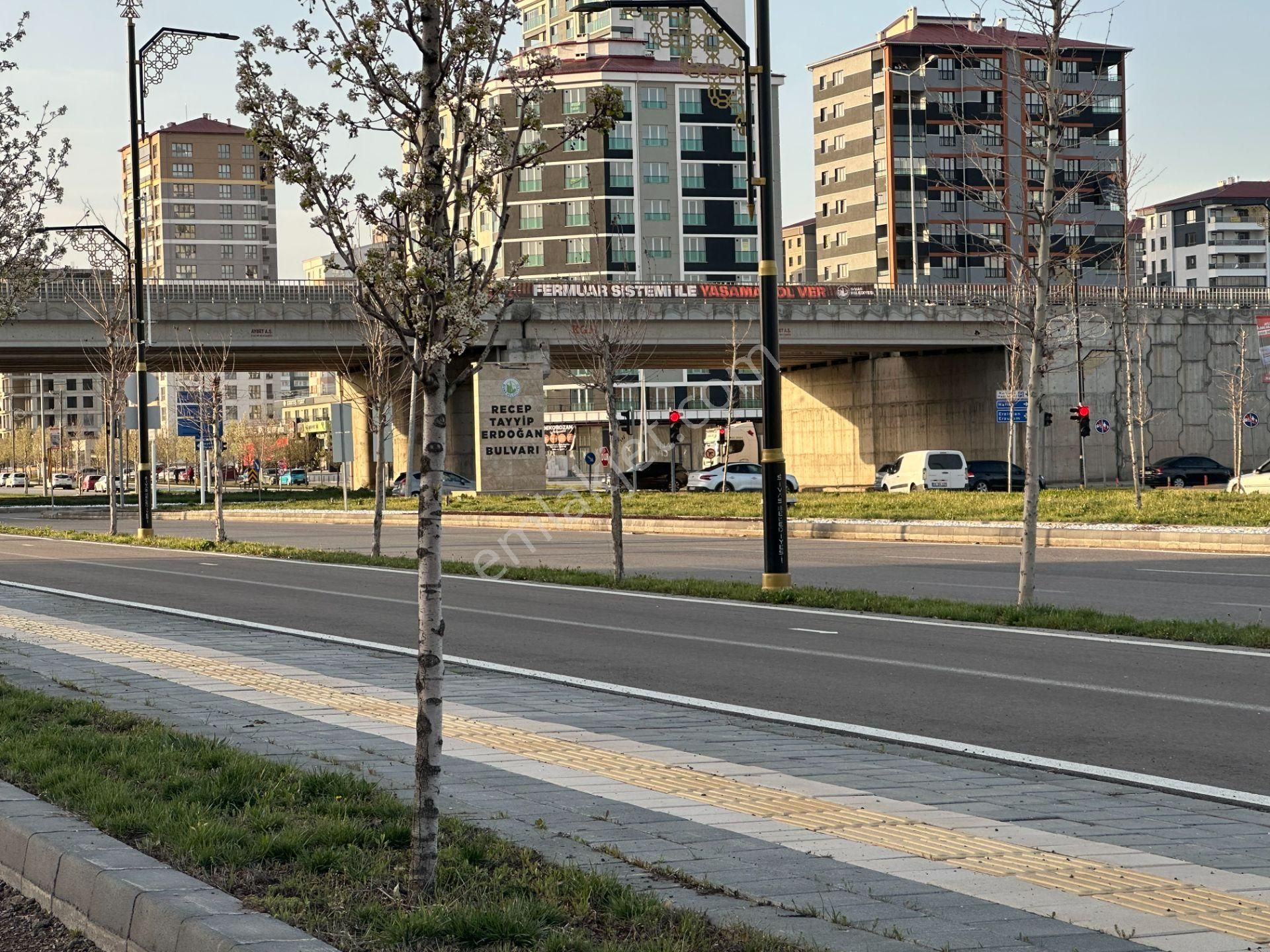 Çağrı Çelik Gyd'dan Rte Bul. Civ. Köşe Başı Konut Arsa Hissesi