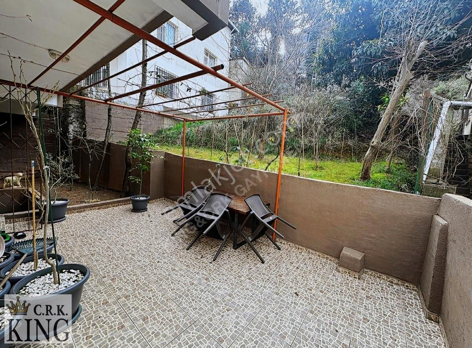 Sarıyer Tarabya Mah. Bahçeli Balkonlu Sakin Ve Huzur Bölge 2+1