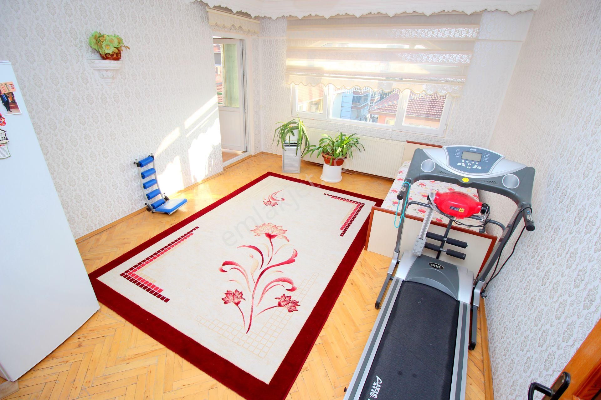 Emre Emlaktan Sincan Mareşalçakmakta 5+1 Satılık Teras - Görsel 21