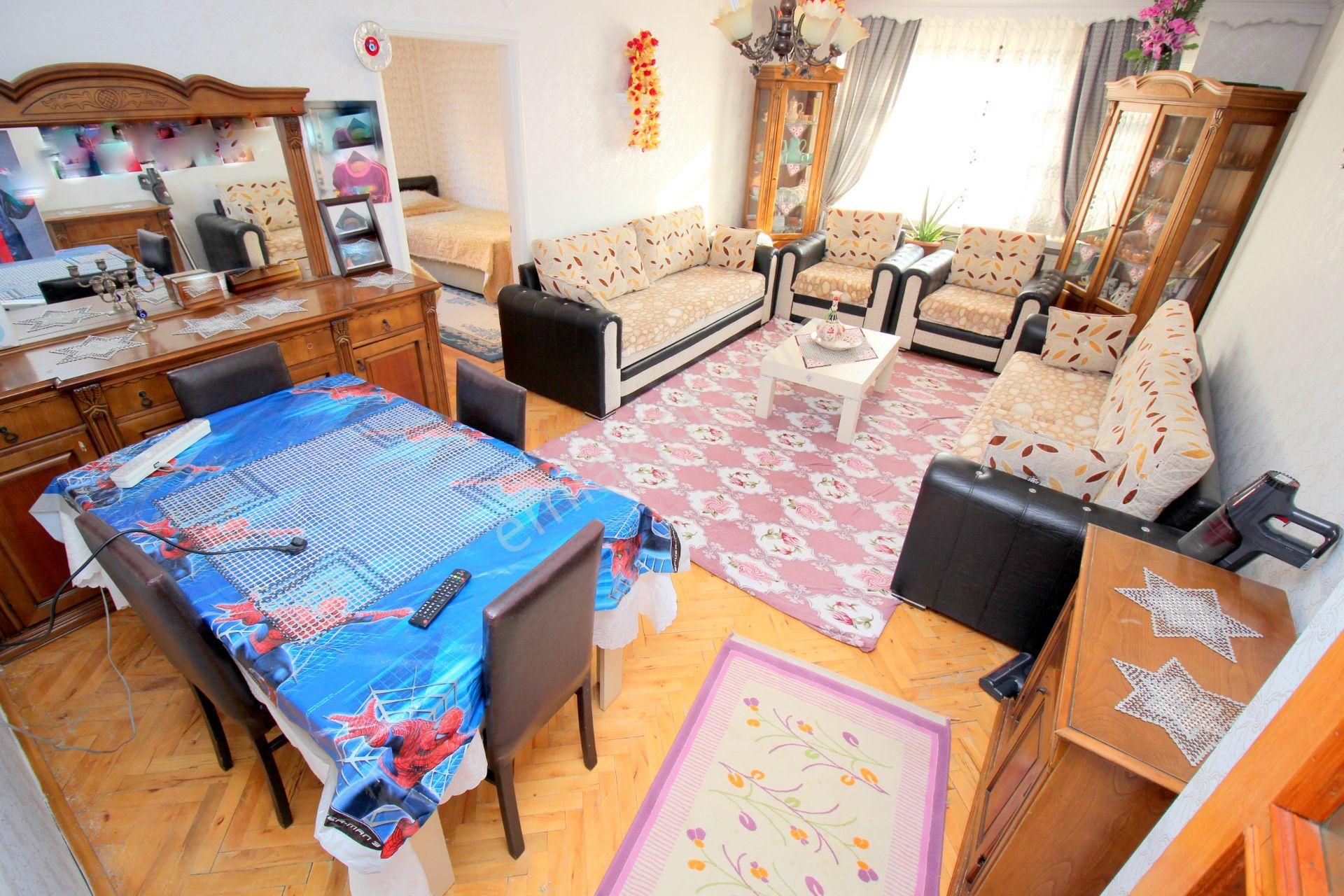 Emre Emlaktan Sincan Mareşalçakmakta 5+1 Satılık Teras - Görsel 5