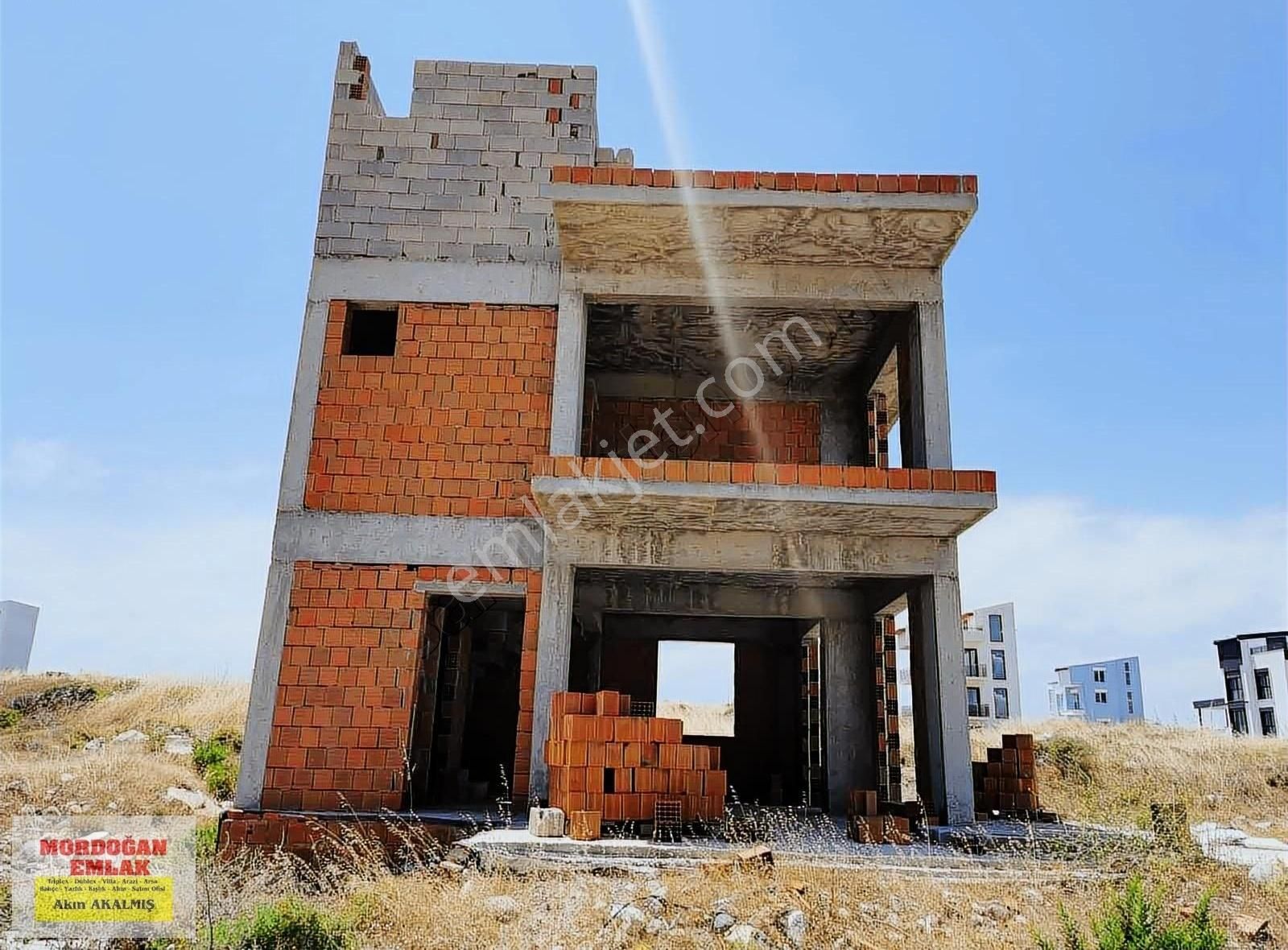 Karaburun Mordoğan Satılık Yazlık Mordoğan Emlaktan Kamukentte Deniz Mnz 2.5 Kat Satılık Yazlık