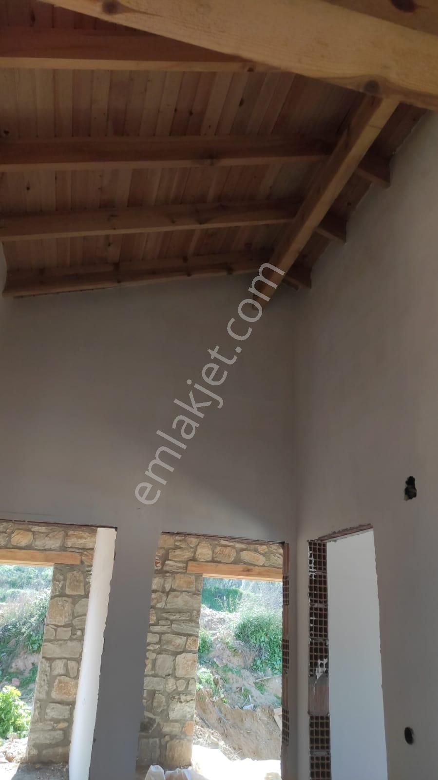 Yazırlı Mahallesinde Satılık Müstakil Taş Ev.... - Görsel 7