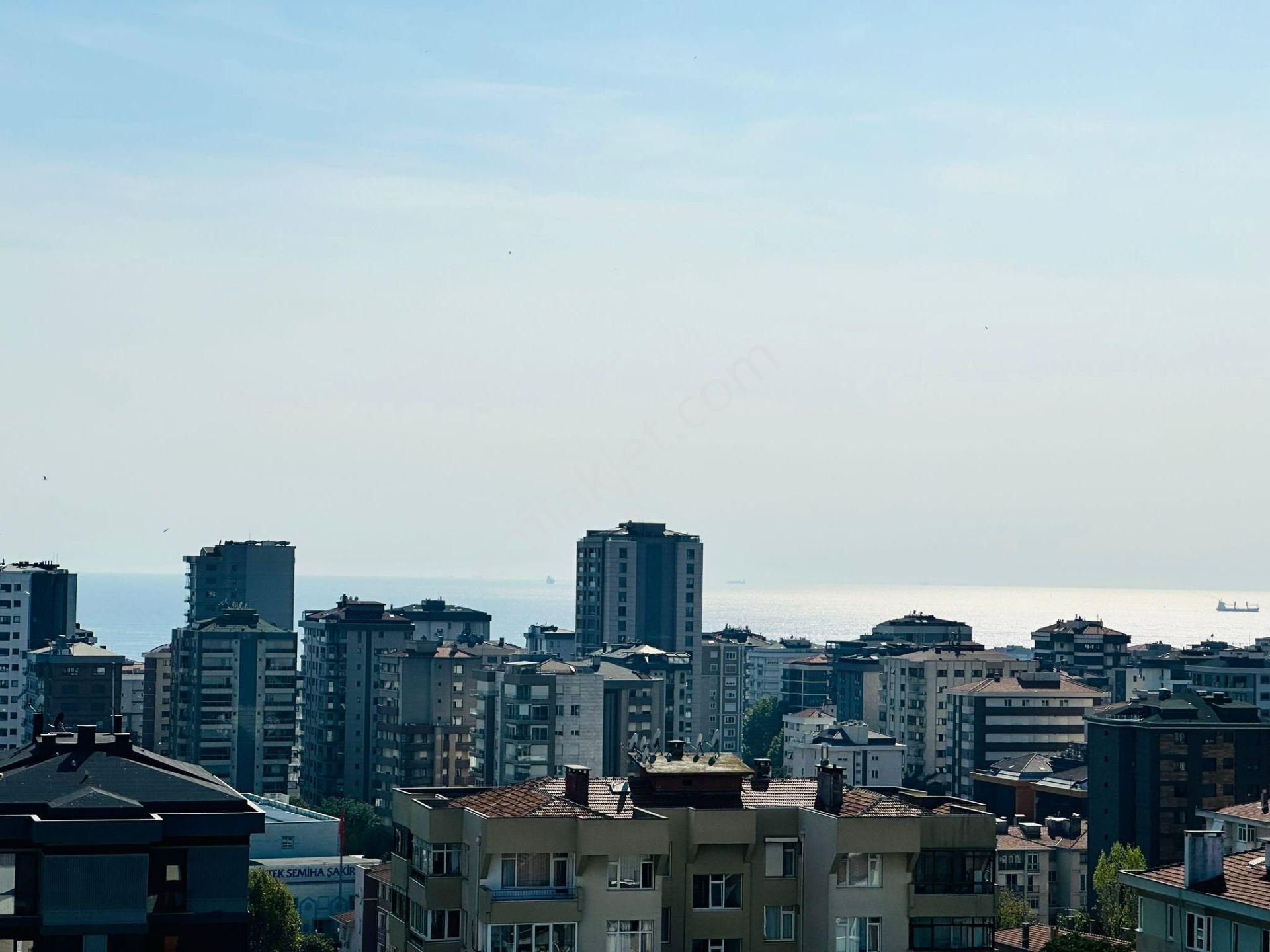 Kadıköy Göztepe Satılık Daire Göztepe De Muhteşem Deniz Manzaralı Sıfır Dublex 5+1 Teraslı