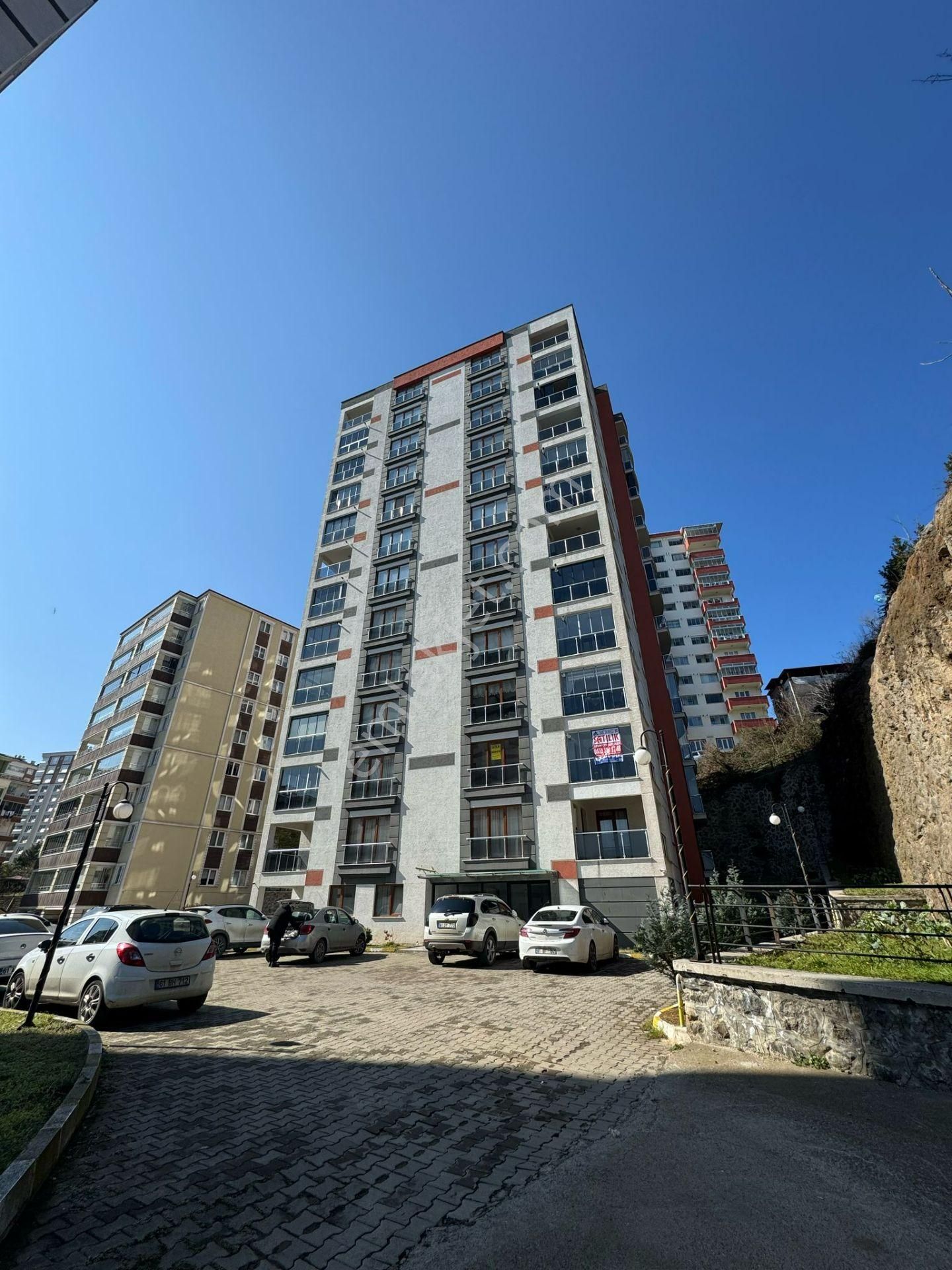 Ortahisar Çukurçayır Satılık Daire Trabzon Çukurçayır'da Satılık 4,5 +1 Daire