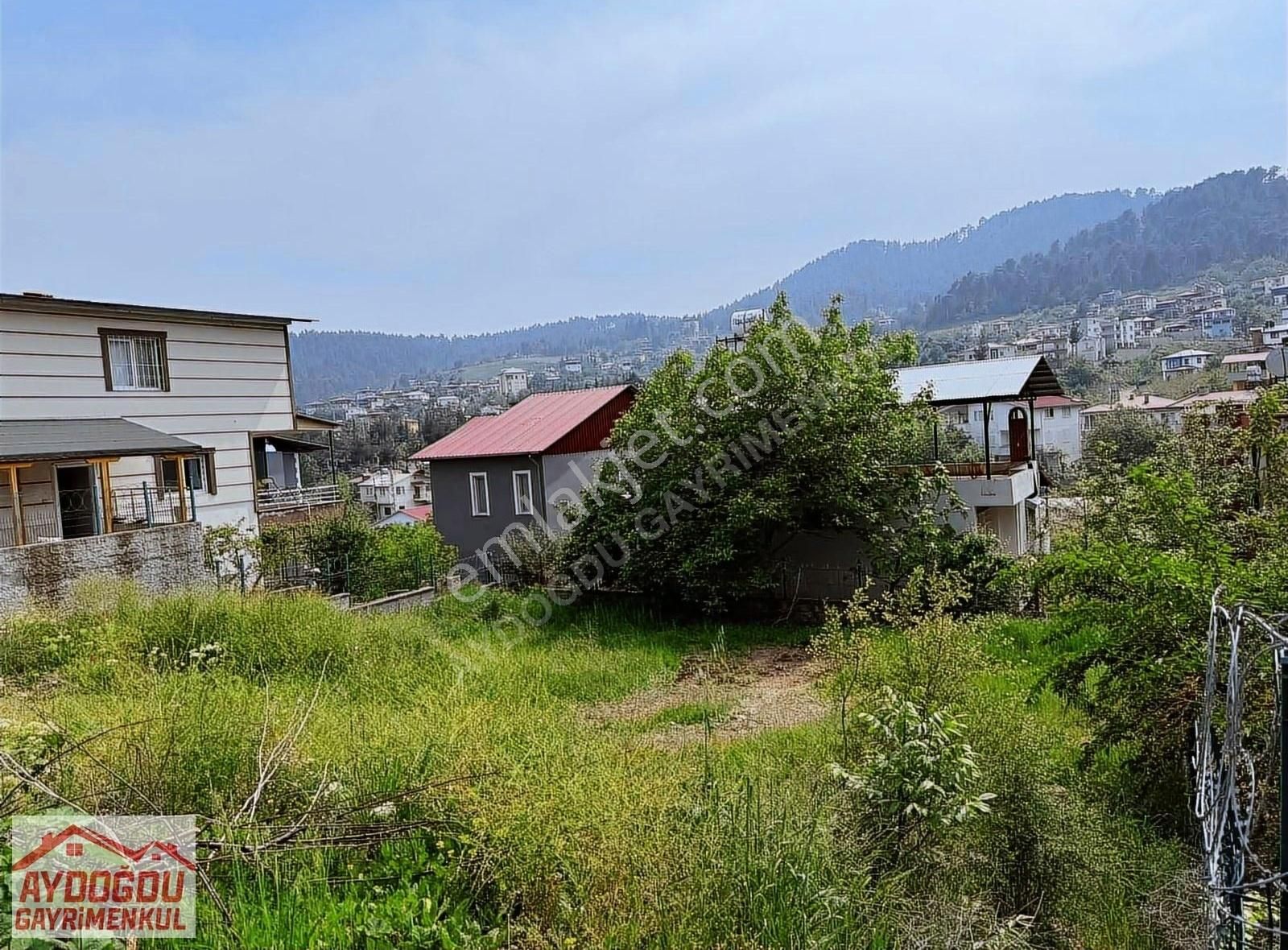 Toroslar Bekiralanı Satılık Konut İmarlı Bekiralanında Anayola Yakın Satılık Ruhsatlı Parsel