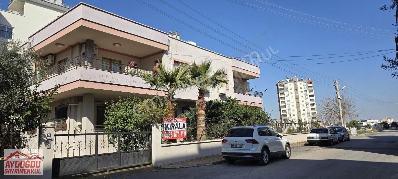 Toroslar Hüseyin Okan Merzeci Kiralık Daire Aydoğdu Gayrimenkulden Salt Cam Karşısı 4+1 Kiralık Daire