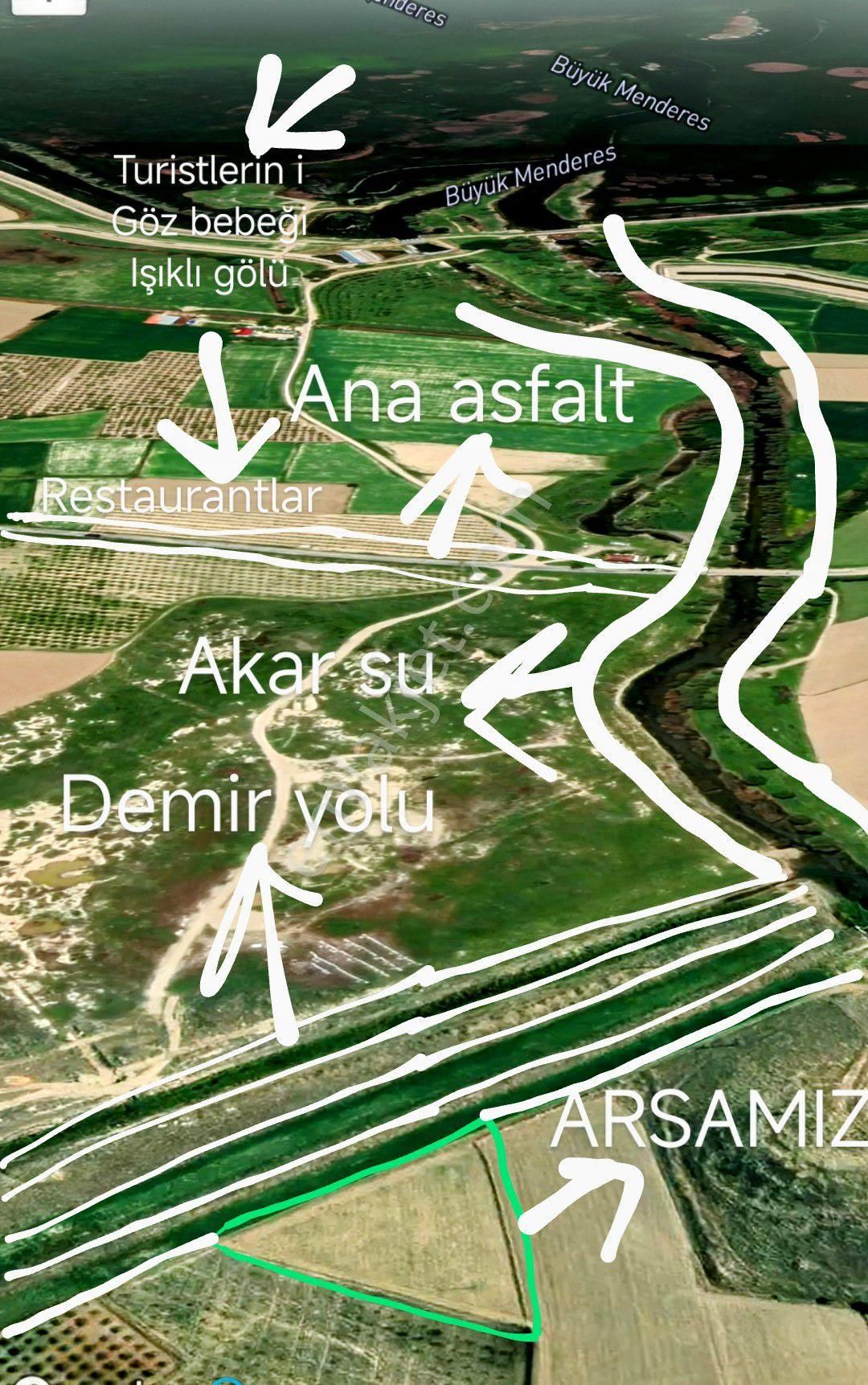 Çivril Çarşı Satılık Tarla 4 Dönüm Satılık Göle 900 Metre Mahalleye 1 Km Akar Suya 200 Metre Demir Yoluna Sıfır Fırsat