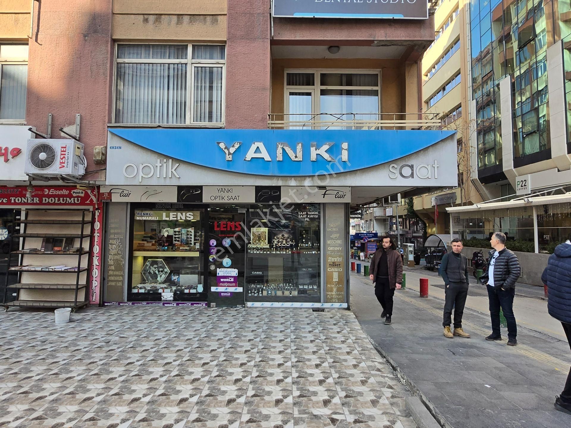 Meşrutiyet Caddesinde 36 M2 Satılık Köşe Mağaza - Görsel 19