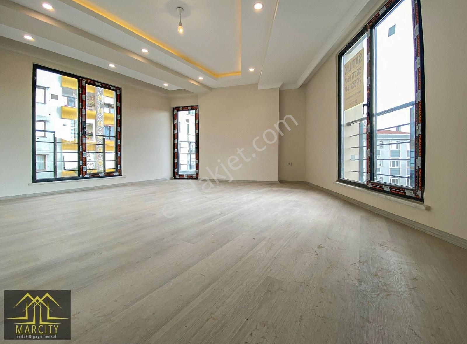 Bahçelievler Siyavuşpaşa Satılık Daire Marcity'den Yayla'da 2+1 3.kat Ferah 85m² Sıfır Lüx Daire