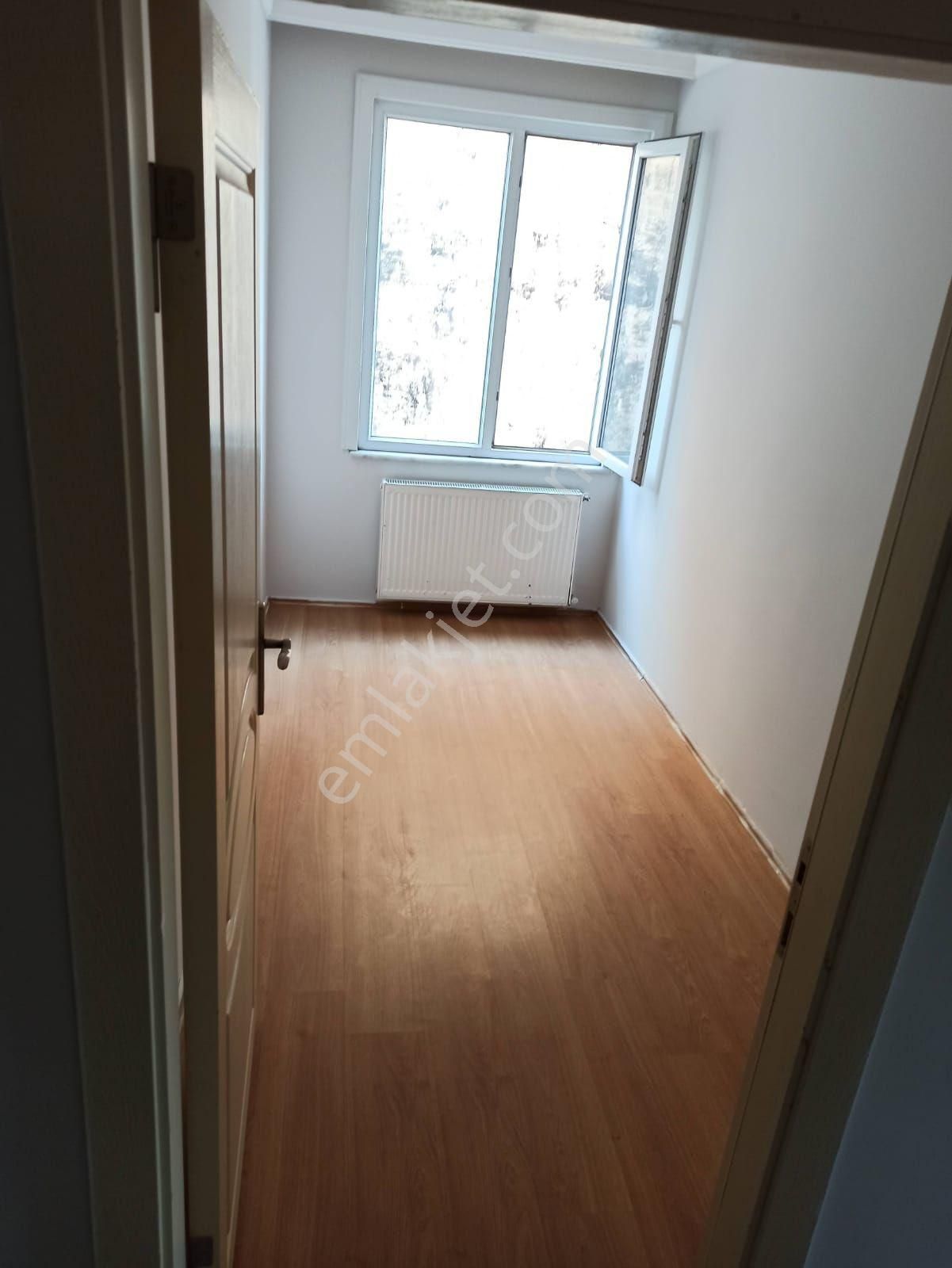 Yukarı Dudullu Mahallesinde Satılık 2+1 Ara Kat Daire - Görsel 3
