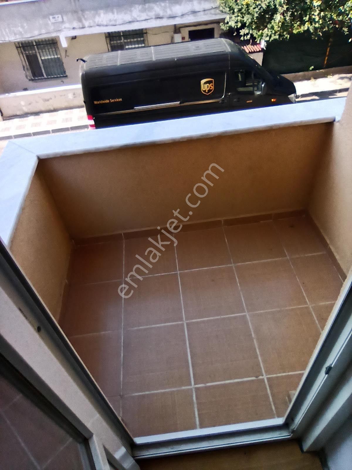 Yukarı Dudullu Mahallesinde Satılık 2+1 Ara Kat Daire - Görsel 16