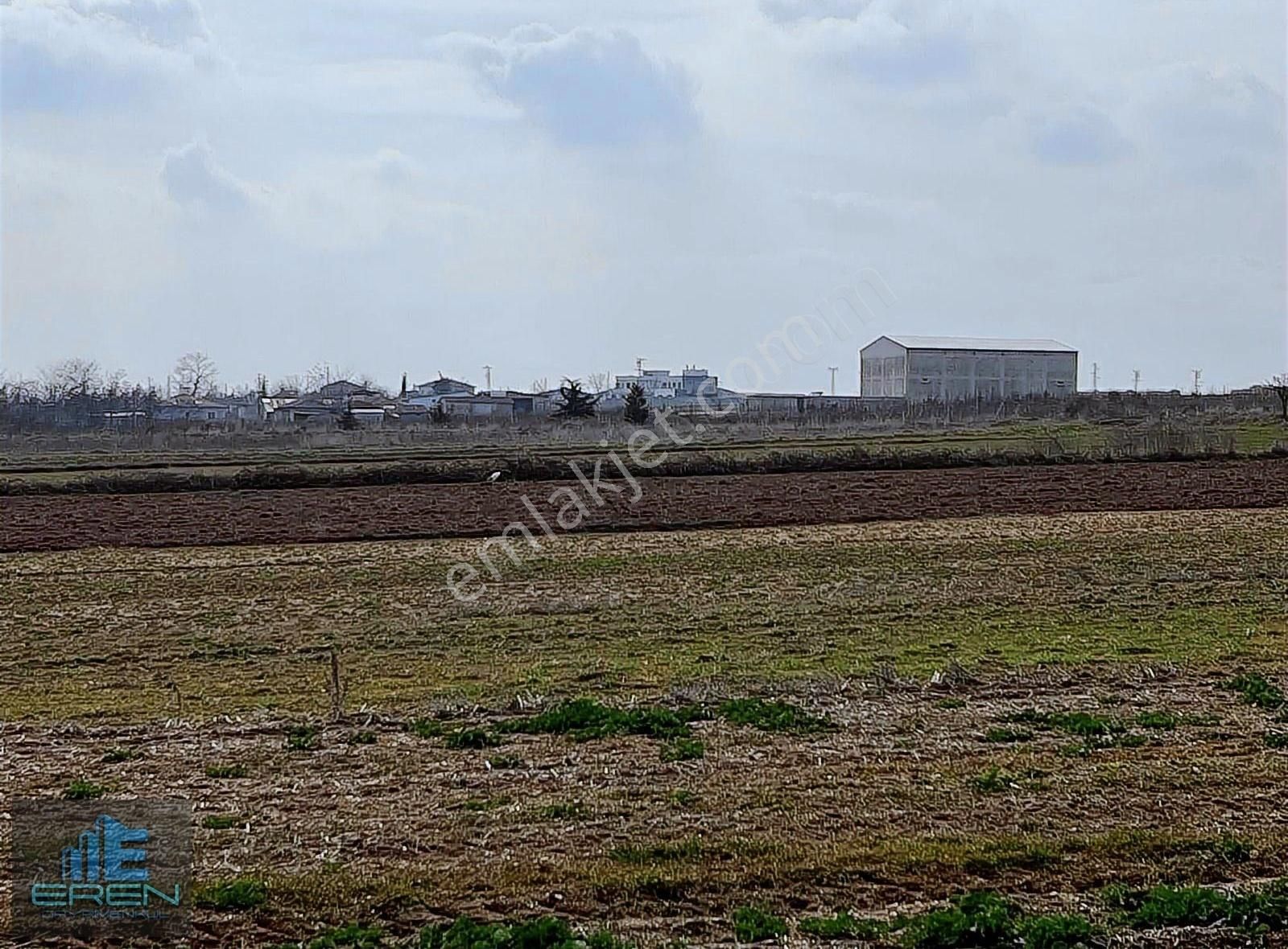 Babaeski Yenimahalle Köyü Satılık Tarla Eren Gayrimenkul'den Babaeski Yeni Mah. Satılık 300 M2 Arsa'lar