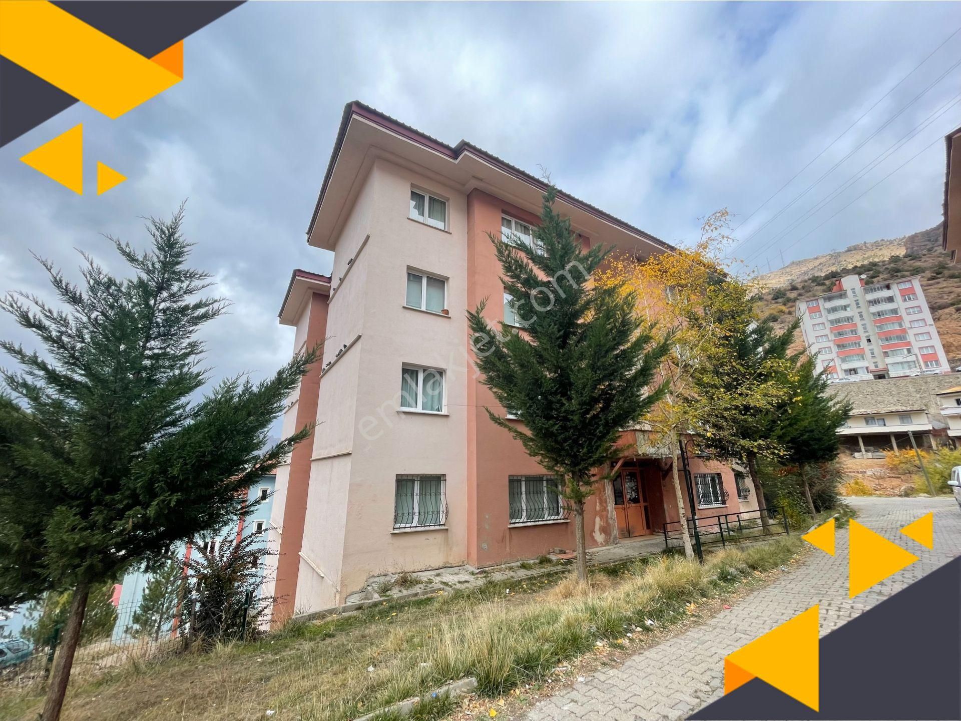 Gümüşhane Merkez Yeni Kiralık Daire Yeni Mahallede Toki 3 Eşyalı Temiz Daire