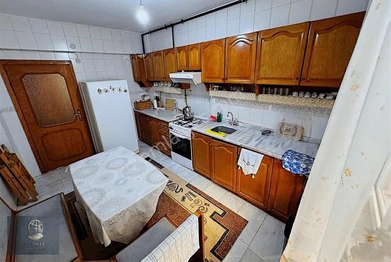 Çorlu Muhittin Satılık Daire Çorlu Muhittin Ara Kat 3+1 Boş 135 M2 Balkonlu Boş Daire