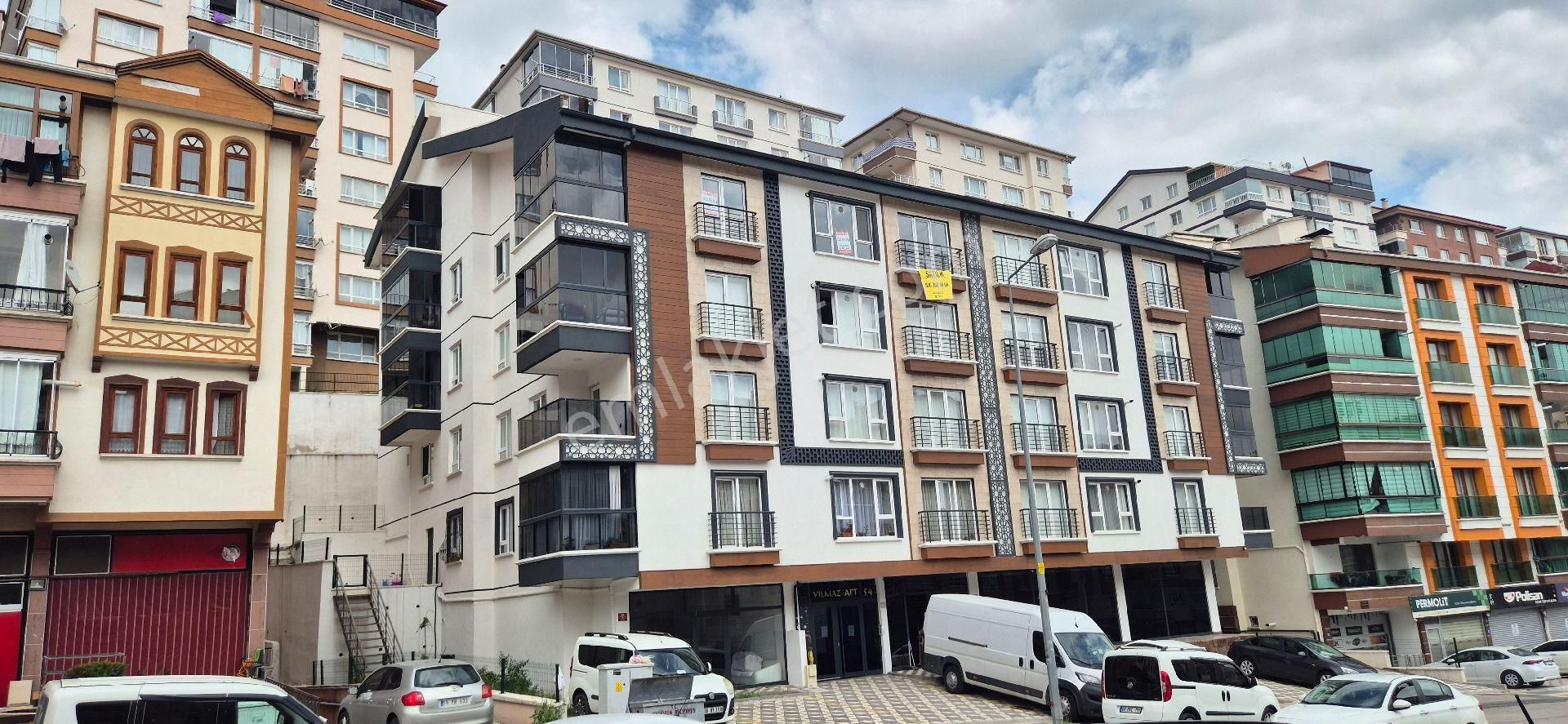 Itri Cad 4+1 Satılık Daire