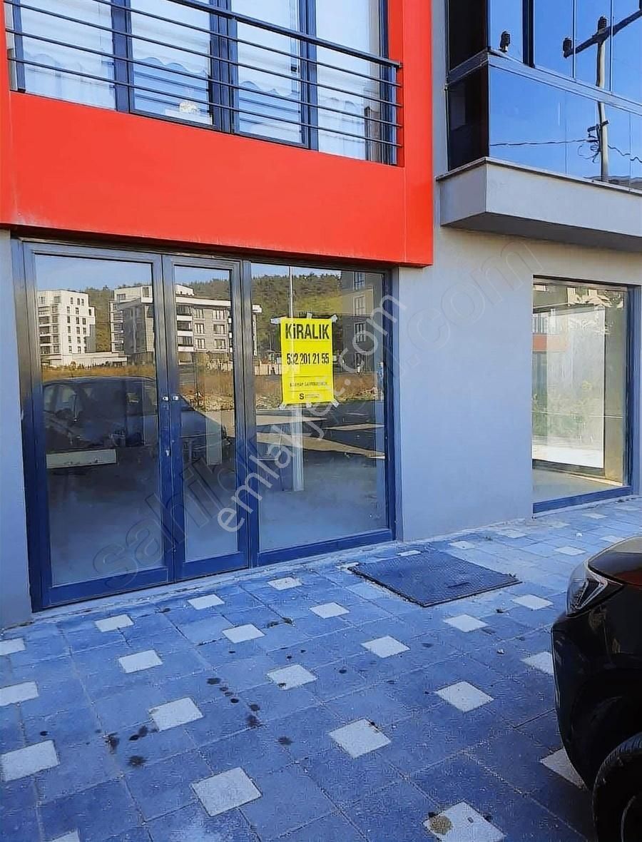 Nilüfer 30 Ağustos Zafer Kiralık Dükkan & Mağaza Nilüfer Kayapa`da Cadde Üstü 85m2 Kiralık Dükkan